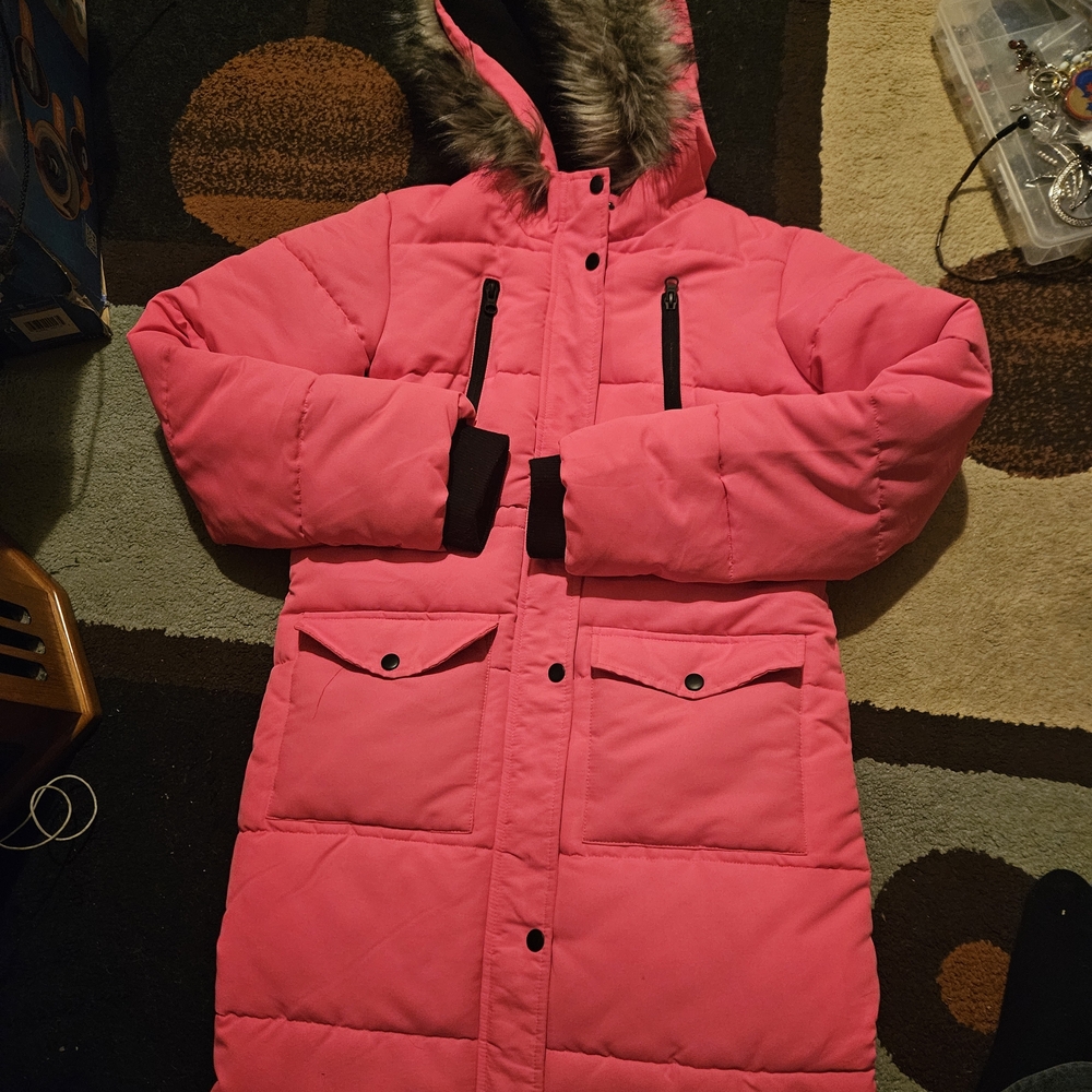 NWOT Junior George Pink Puffer Jacket with Faux Fur Hood - Picture 4 of 4